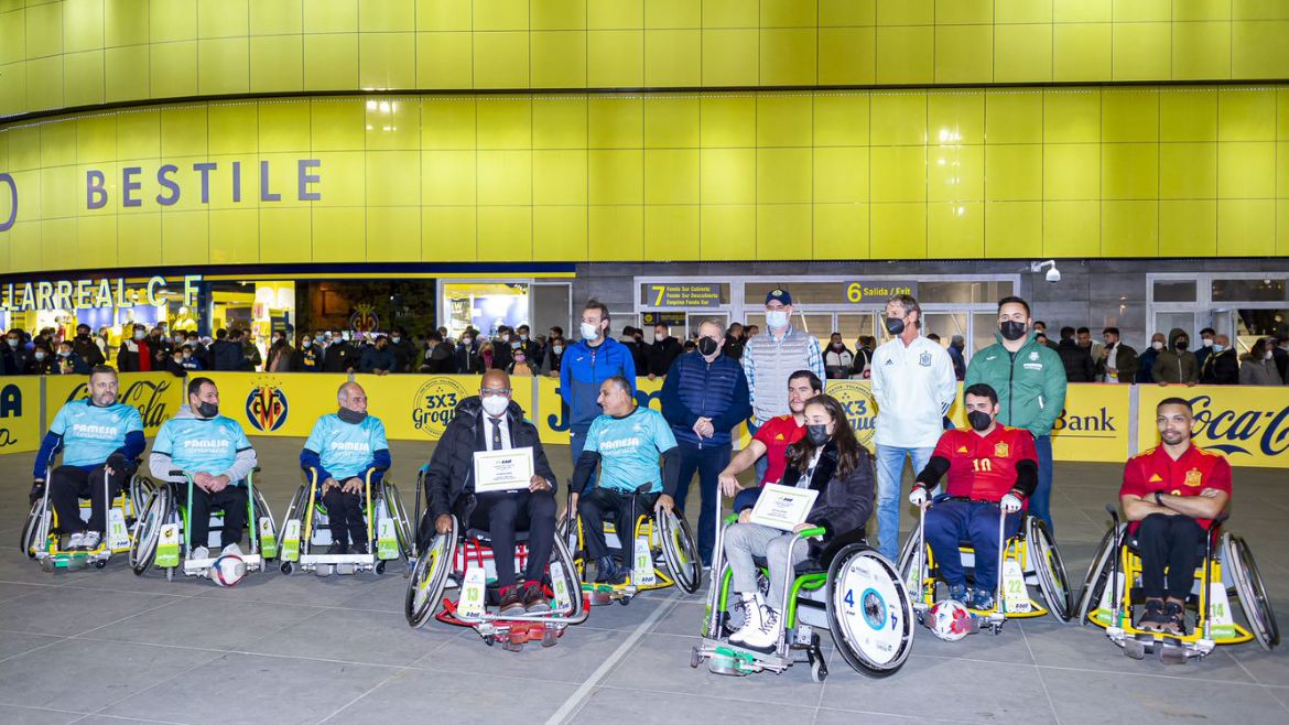 EL A-BALL TRIUNFA EN EL ESTADIO DE LA CERÁMICA