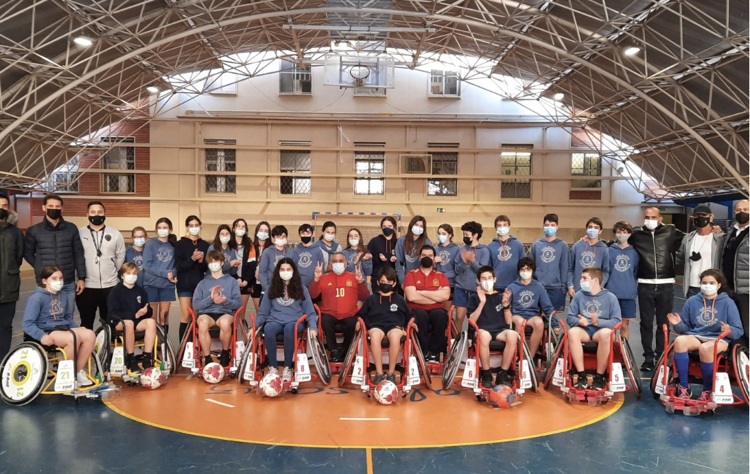 LAS LEYENDAS DE ESPAÑA VISITAN EL COLEGIO CALASANZ